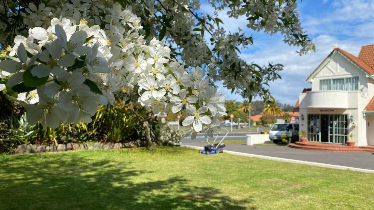 Rotorua Coachman Spa Motel Εξωτερικό φωτογραφία