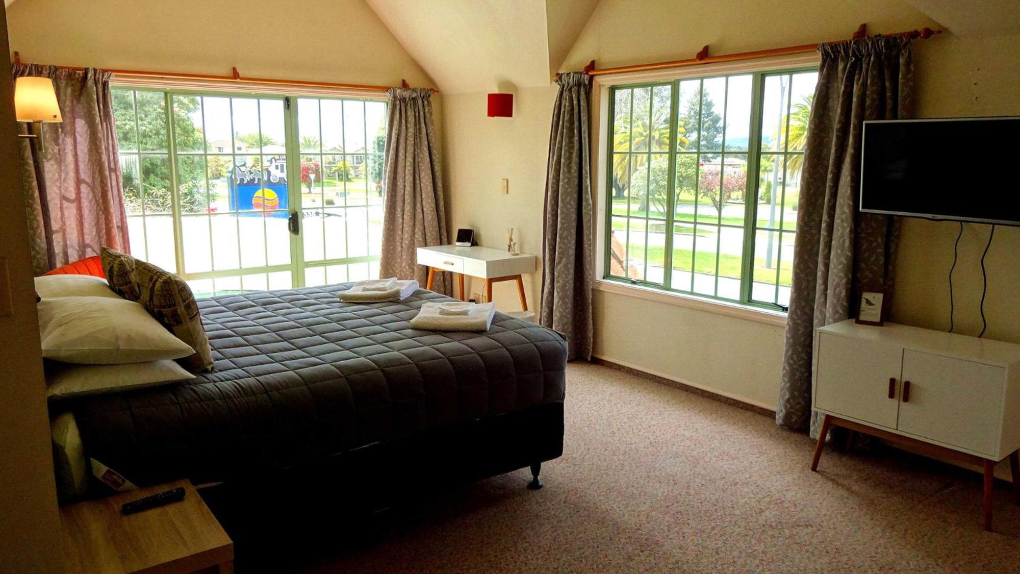 Rotorua Coachman Spa Motel Δωμάτιο φωτογραφία