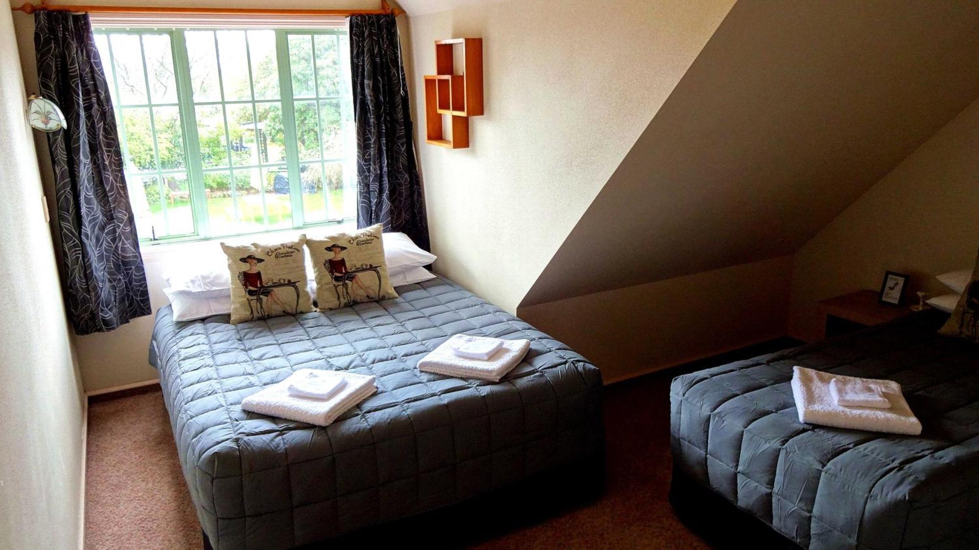 Rotorua Coachman Spa Motel Δωμάτιο φωτογραφία