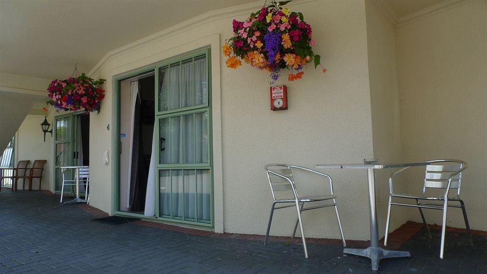 Rotorua Coachman Spa Motel Εξωτερικό φωτογραφία